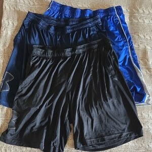 Under Armour Men's Loose Fit Athletic Shorts - Lot of 3